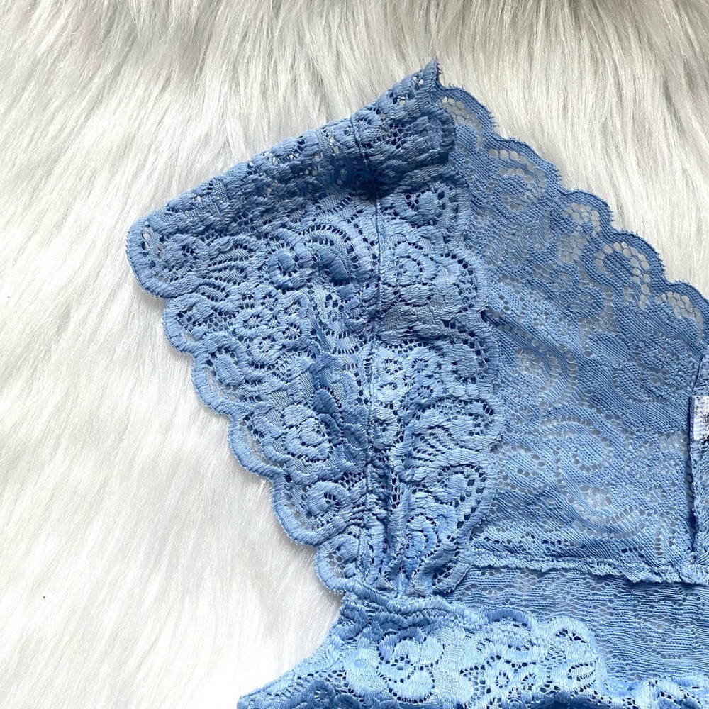 NWT Free People Scallop Edge Lace Crop Bralette Blue Periwinkle Size Small - Picture 3 of 14
